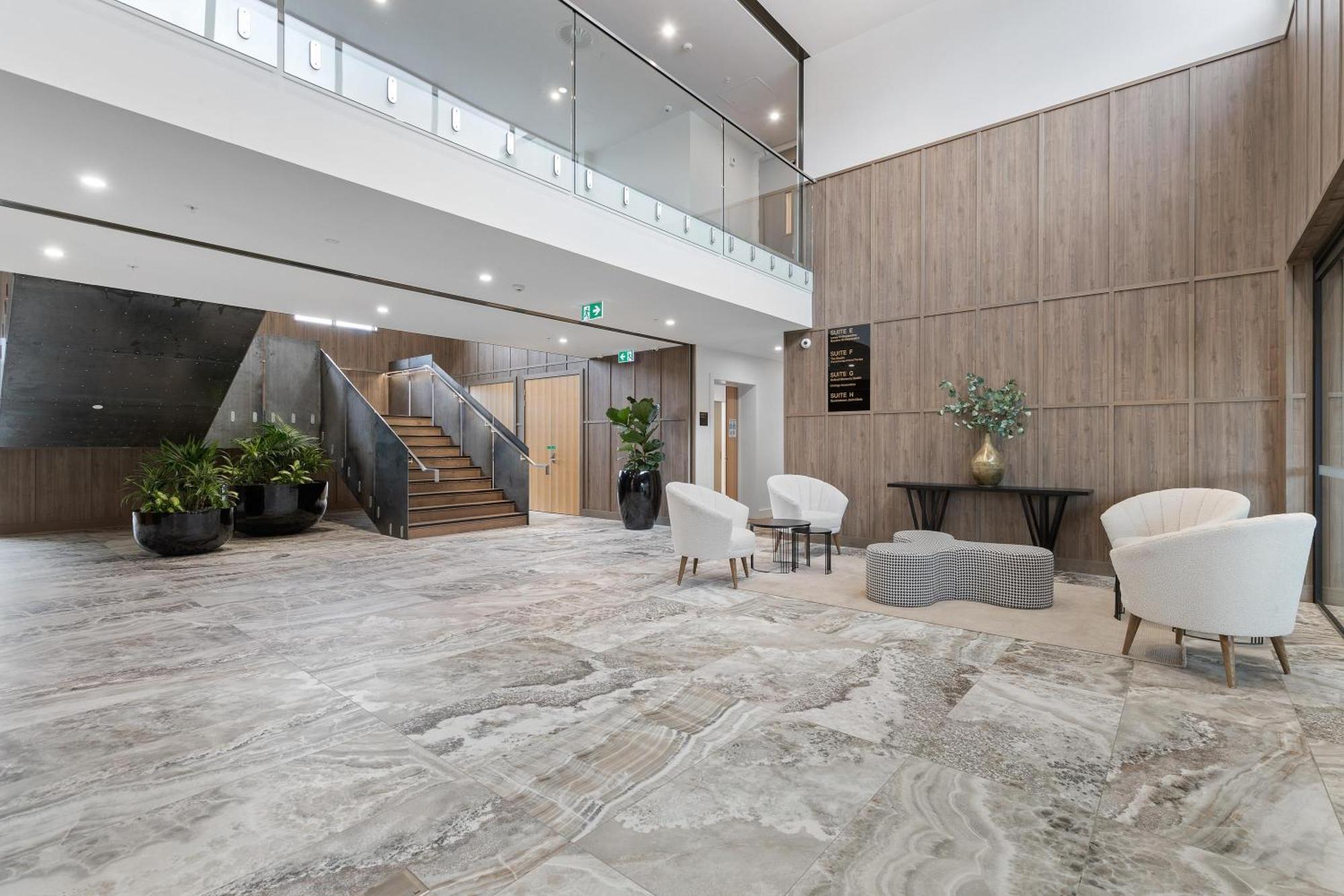 12Th Avenue Suites Квинстаун Экстерьер фото