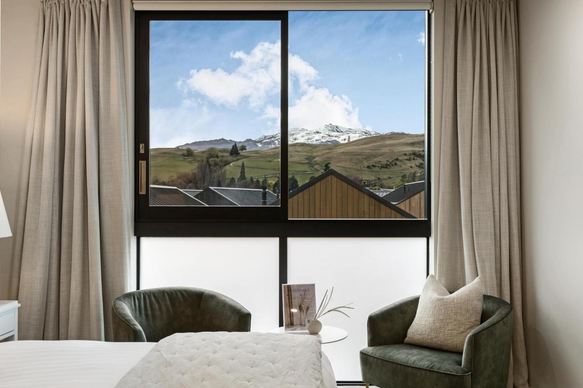 12Th Avenue Suites Квинстаун Экстерьер фото